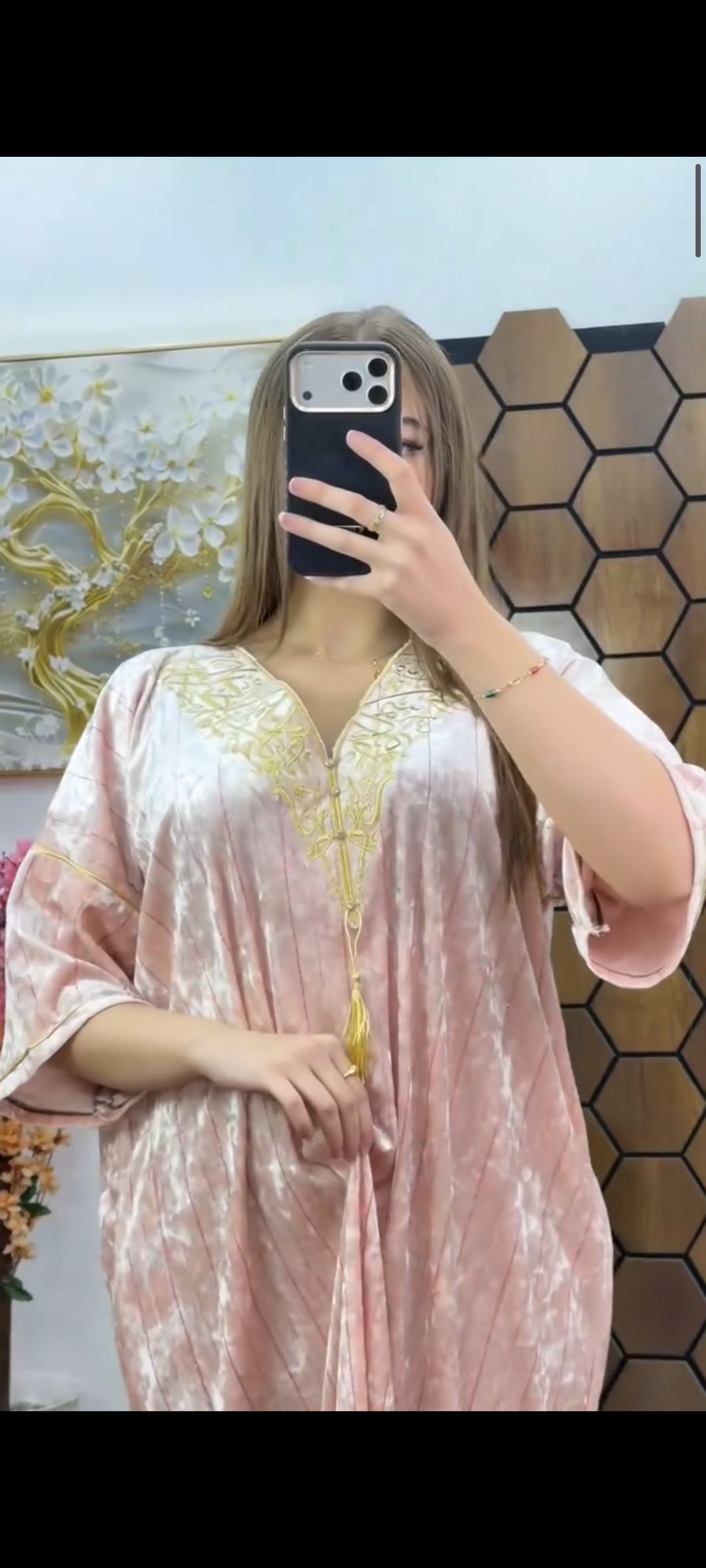 جبة قطرية بقطيفة سيروم 6